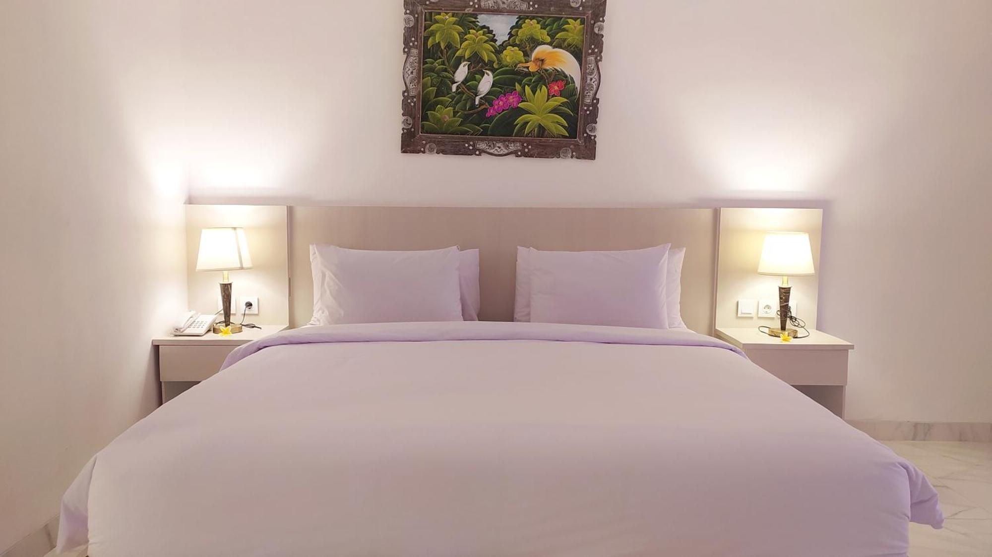 Puri Lovina Hotel Luaran gambar