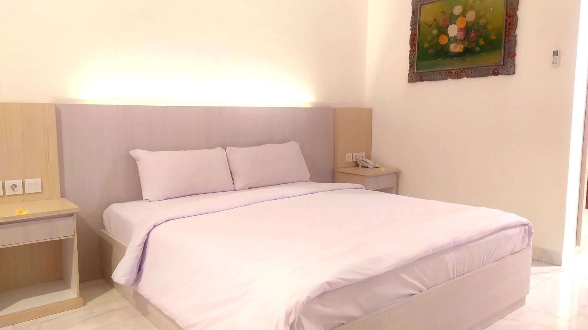 Puri Lovina Hotel Luaran gambar